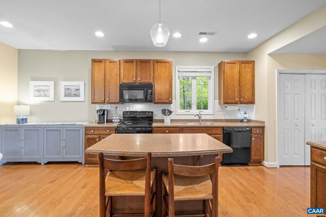 163 SAINT ANDREWS ST, Zion Crossroads, VA 22942
