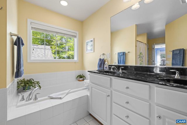163 SAINT ANDREWS ST, Zion Crossroads, VA 22942