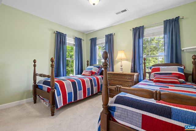 163 SAINT ANDREWS ST, Zion Crossroads, VA 22942