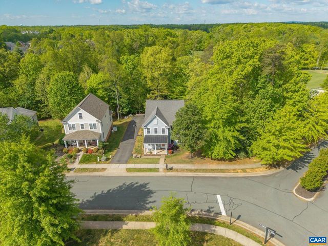 163 SAINT ANDREWS ST, Zion Crossroads, VA 22942