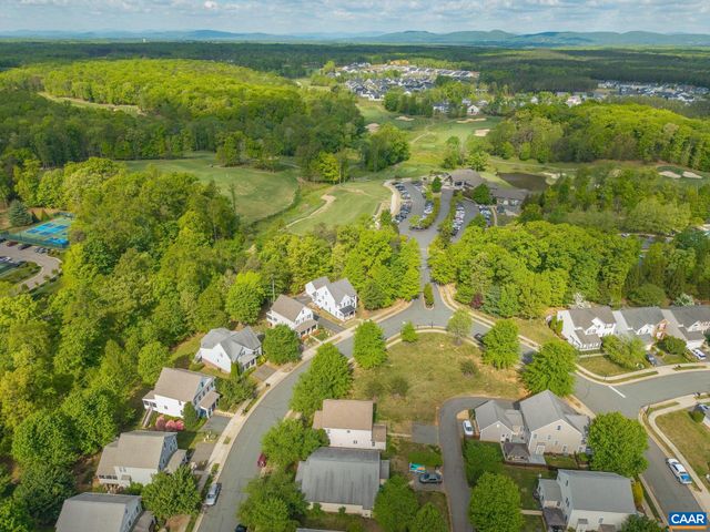 163 SAINT ANDREWS ST, Zion Crossroads, VA 22942