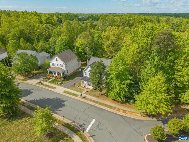 163 SAINT ANDREWS ST, Zion Crossroads, VA 22942
