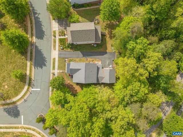 163 SAINT ANDREWS ST, Zion Crossroads, VA 22942