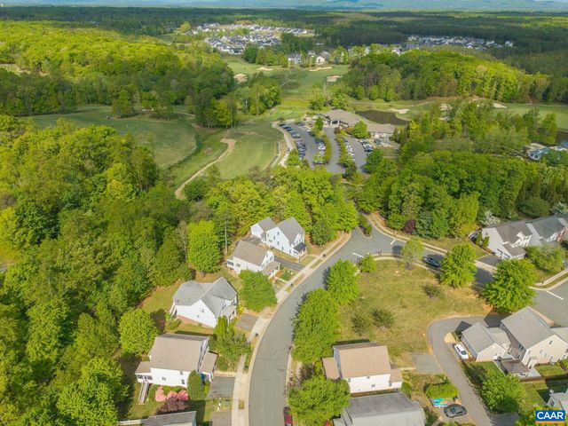 163 SAINT ANDREWS ST, Zion Crossroads, VA 22942