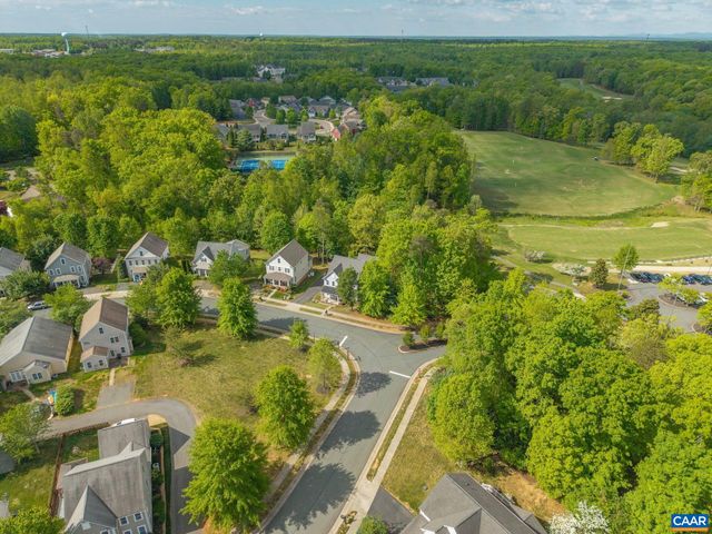 163 SAINT ANDREWS ST, Zion Crossroads, VA 22942