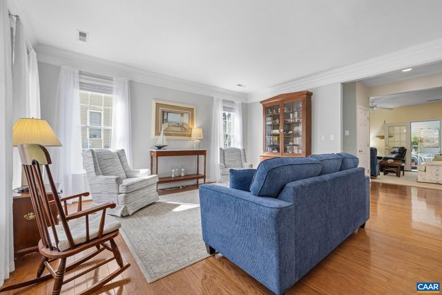 163 SAINT ANDREWS ST, Zion Crossroads, VA 22942