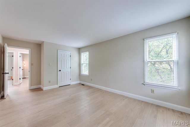 1453 Cedar Bluff Drive, Ballwin, MO 63021