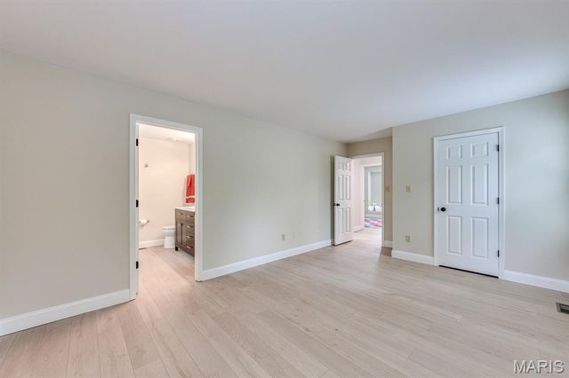 1453 Cedar Bluff Drive, Ballwin, MO 63021