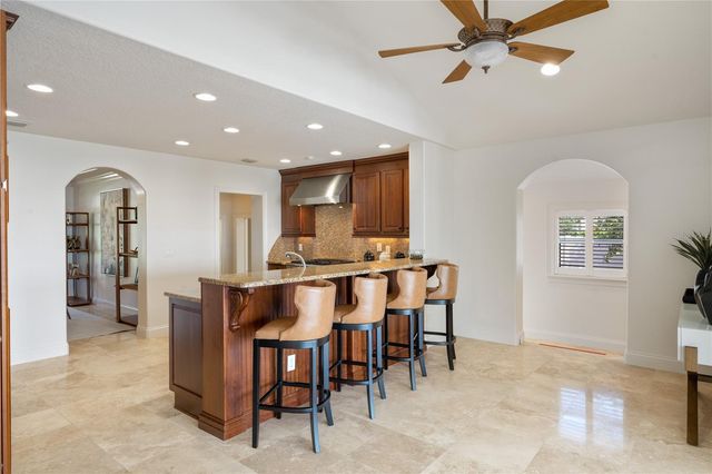 325 MAGNOLIA STREET, Windermere, FL 34786