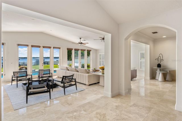 325 MAGNOLIA STREET, Windermere, FL 34786