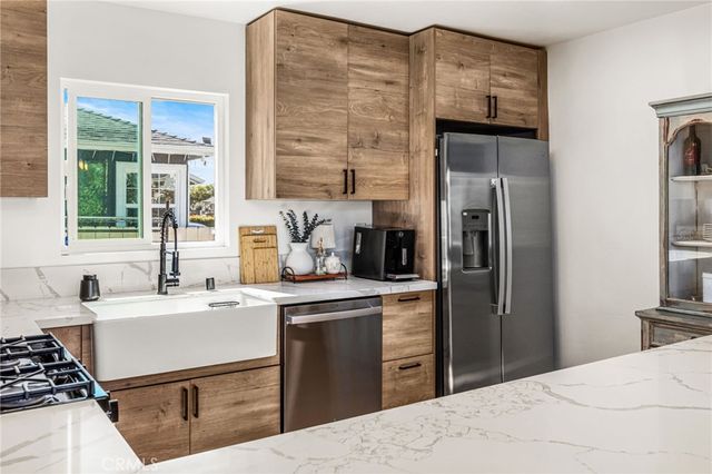 205 E California, Vista, CA 92084