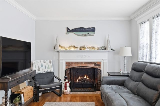 15 14th Ave, Wareham, MA 02571