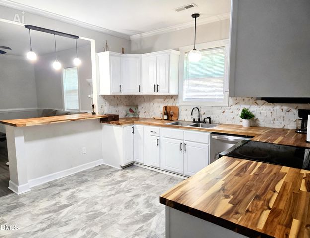 915 E Holly Street, Rocky Mount, NC 27801