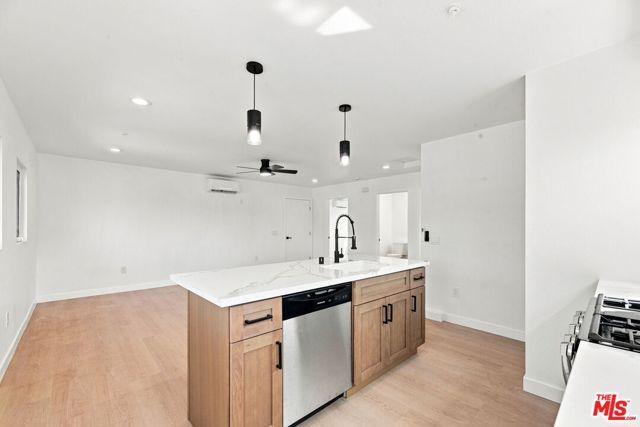 577 W Ave 28, Los Angeles, CA 90065