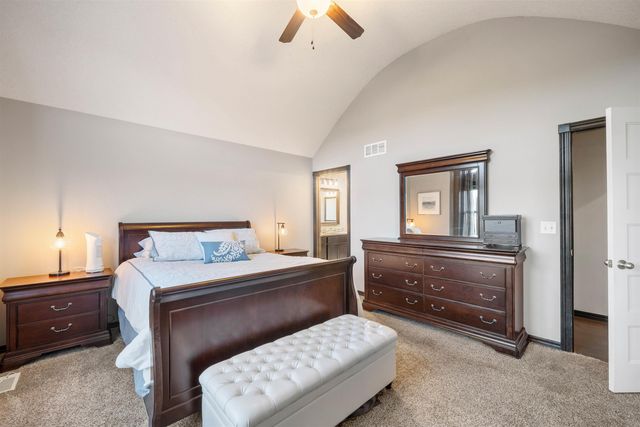 609 N Jaax St, Wichita, KS 67235