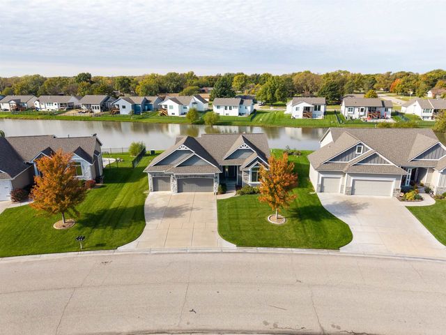 609 N Jaax St, Wichita, KS 67235