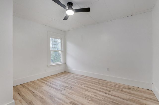 920 S Douglas Avenue, Springfield, MO 65806