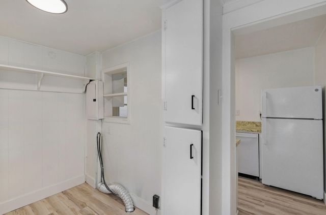 920 S Douglas Avenue, Springfield, MO 65806