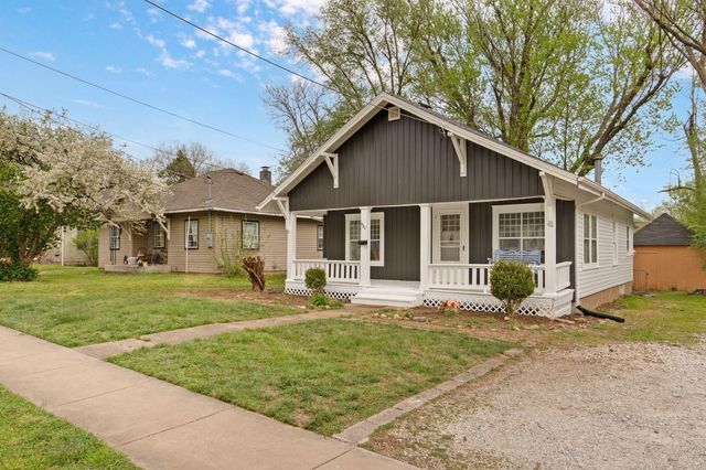 920 S Douglas Avenue, Springfield, MO 65806