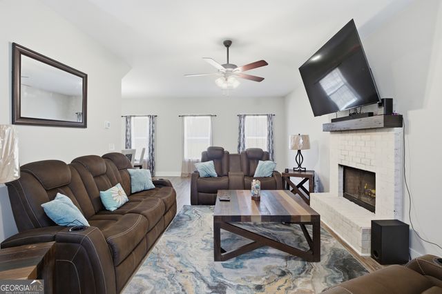 145 Ducati Drive, Mcdonough, GA 30252