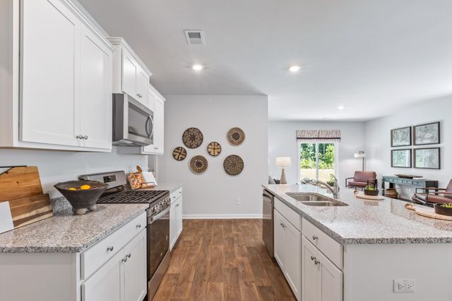 1025 Laurel Oaks Drive, Summerville, SC 29483