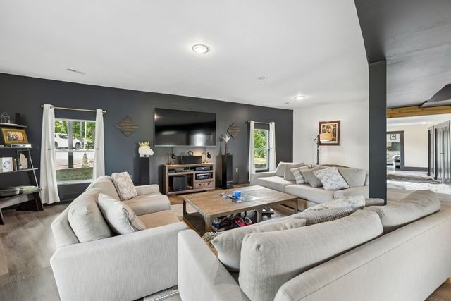 332 Southridge Rd, Hohenwald, TN 38462