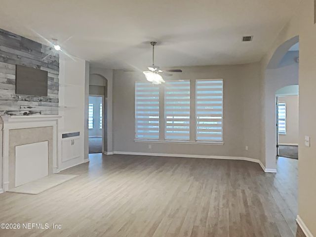 13895 FISH EAGLE Drive E, Jacksonville, FL 32226