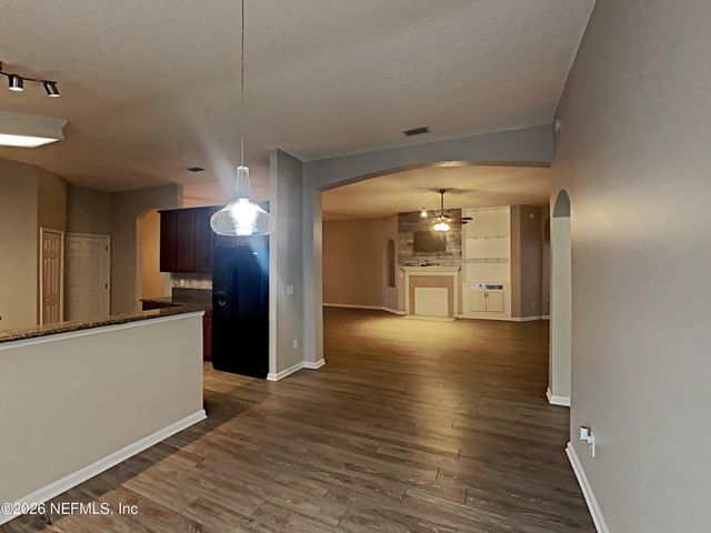 13895 FISH EAGLE Drive E, Jacksonville, FL 32226