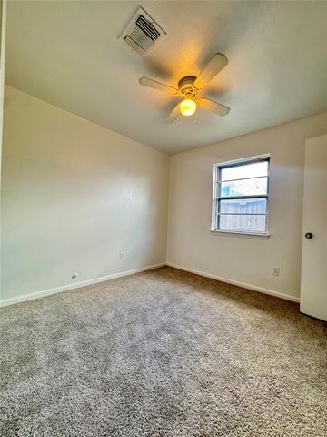 6018 W 43rd Street, Houston, TX 77092