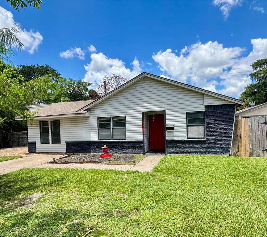 6018 W 43rd Street, Houston, TX 77092