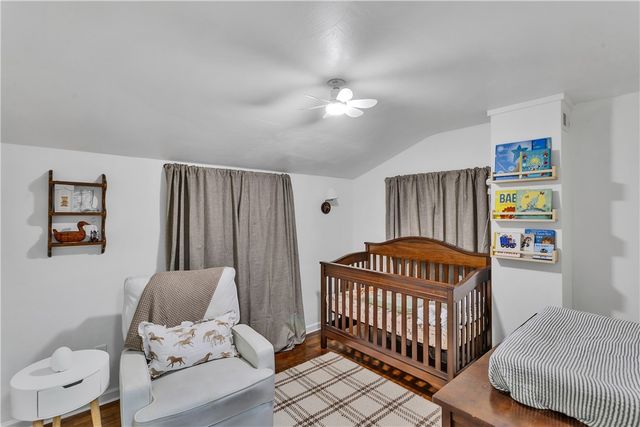 4956 Aspen St, West Mifflin, PA 15122