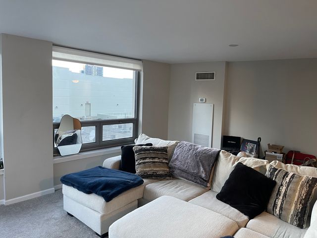 440 N Wabash Avenue 1903, Chicago, IL 60611