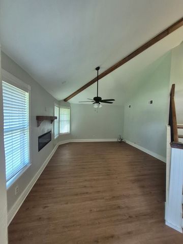 2913 David Drive, Rowlett, TX 75088