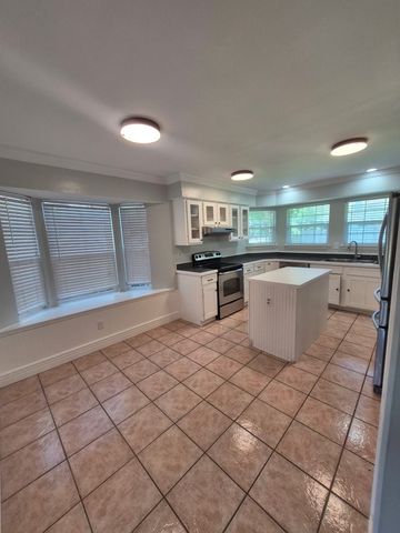 2913 David Drive, Rowlett, TX 75088