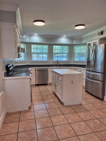2913 David Drive, Rowlett, TX 75088