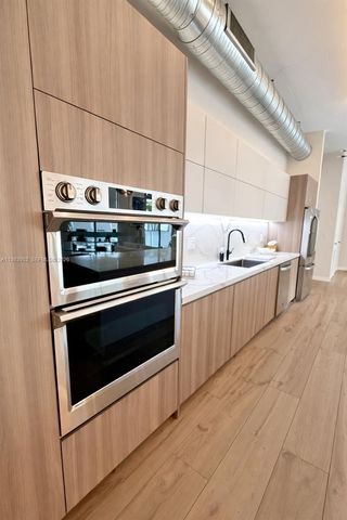 2100 Van Buren St 214, Hollywood, FL 33020