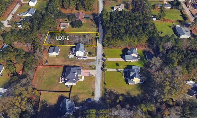 7-E Young Drive, Summerville, SC 29483