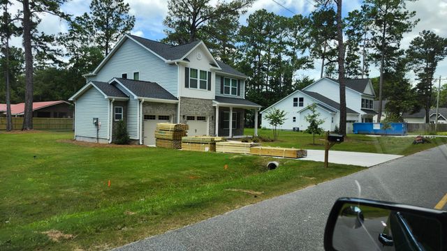 7-E Young Drive, Summerville, SC 29483