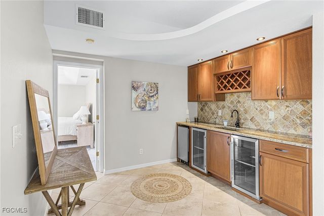 1614 Beach PKWY 102, Cape Coral, FL 33904