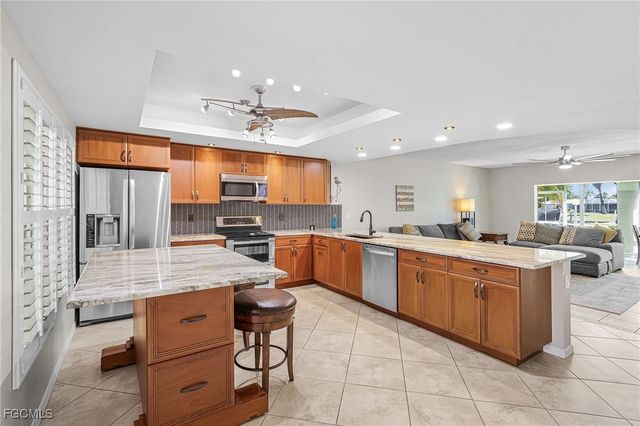 1614 Beach PKWY 102, Cape Coral, FL 33904