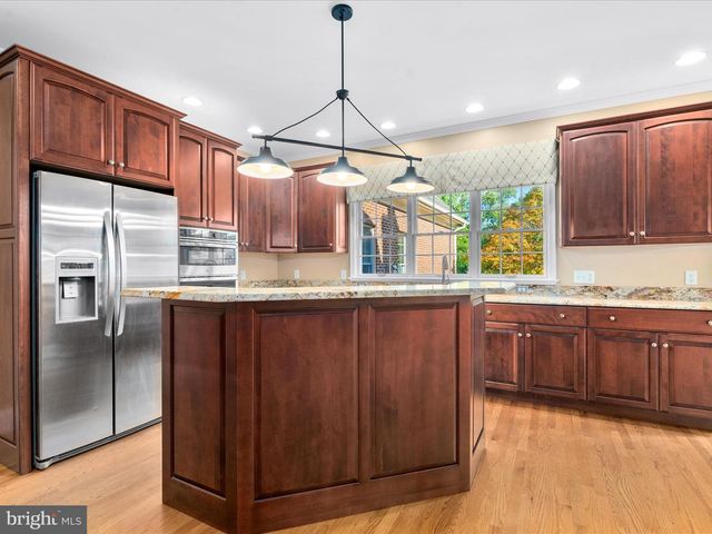 6048 WHITE FLINT DR, Frederick, MD 21702