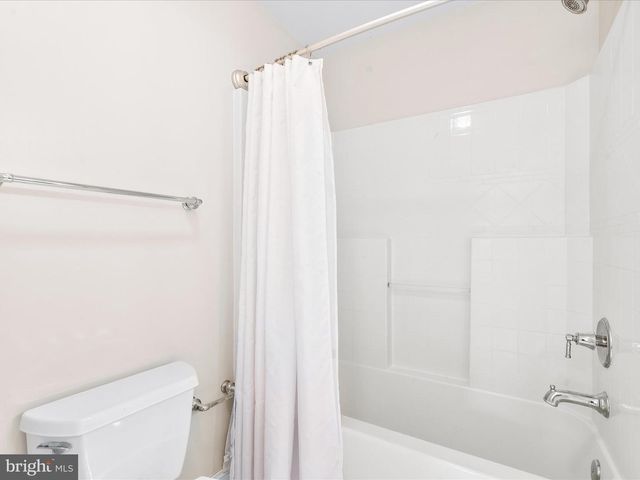 6048 WHITE FLINT DR, Frederick, MD 21702