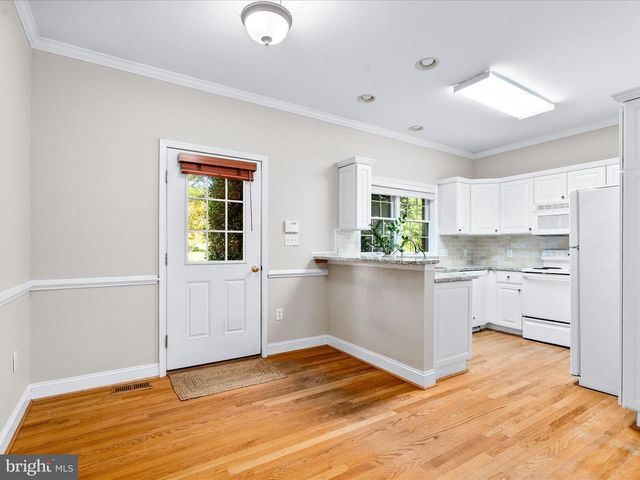 6048 WHITE FLINT DR, Frederick, MD 21702