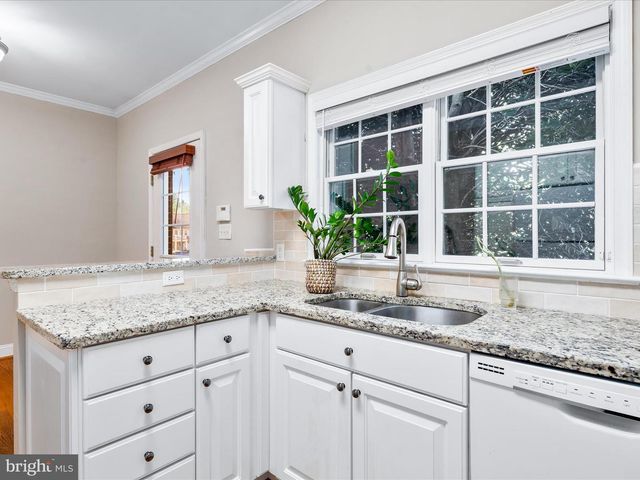 6048 WHITE FLINT DR, Frederick, MD 21702