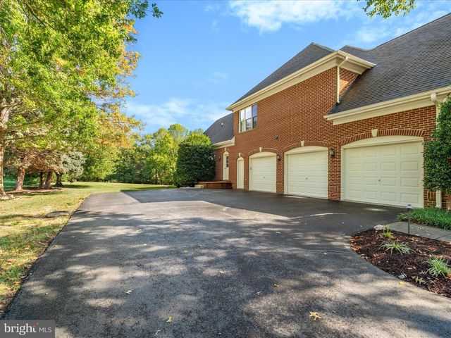 6048 WHITE FLINT DR, Frederick, MD 21702