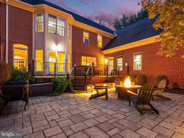 6048 WHITE FLINT DR, Frederick, MD 21702