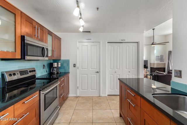 11260 N 92ND Street 2108, Scottsdale, AZ 85260
