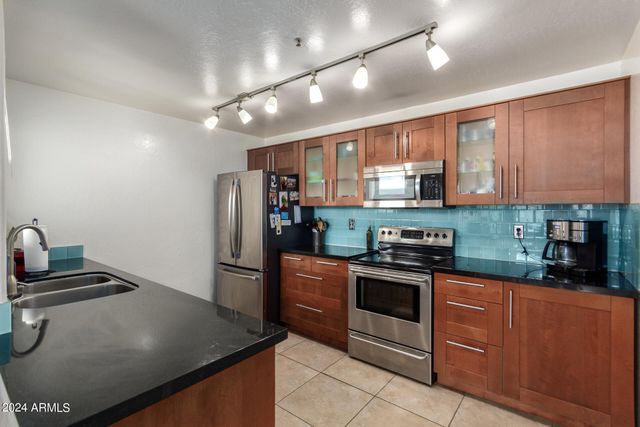 11260 N 92ND Street 2108, Scottsdale, AZ 85260