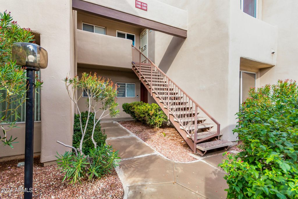 11260 N 92ND Street 2108, Scottsdale, AZ 85260