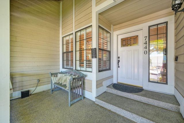7440 Hill Rd, Granite Bay, CA 95746